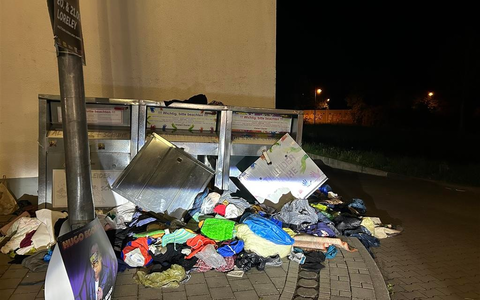 POL-PDWIL: Sachbeschädigung an Altkleider-Container - Foto: presseportal.de