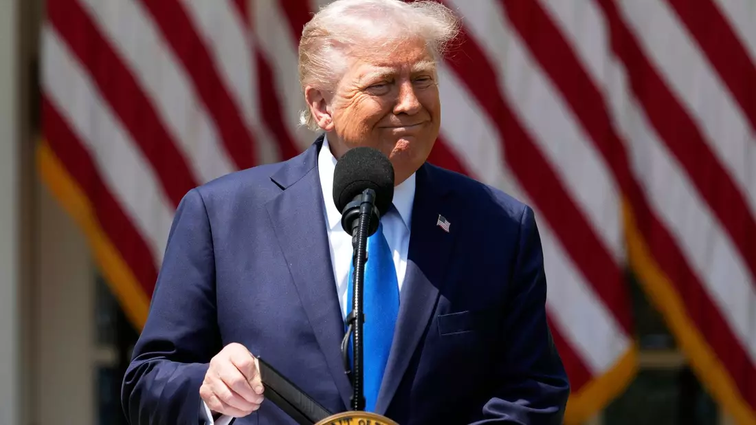 Trump will dem Iran den Geldhahn zudrehen.  - Bild: Alex Brandon/AP/dpa