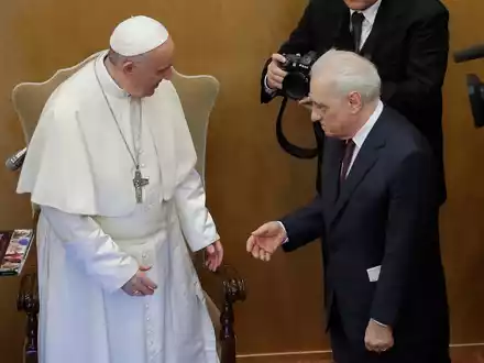 Martin Scorsese produziert eine Doku über ein Herzensprojekt des verstorbenen Papstes Franziskus. (Archivbild) - Foto: Alessandra Tarantino/AP/dpa