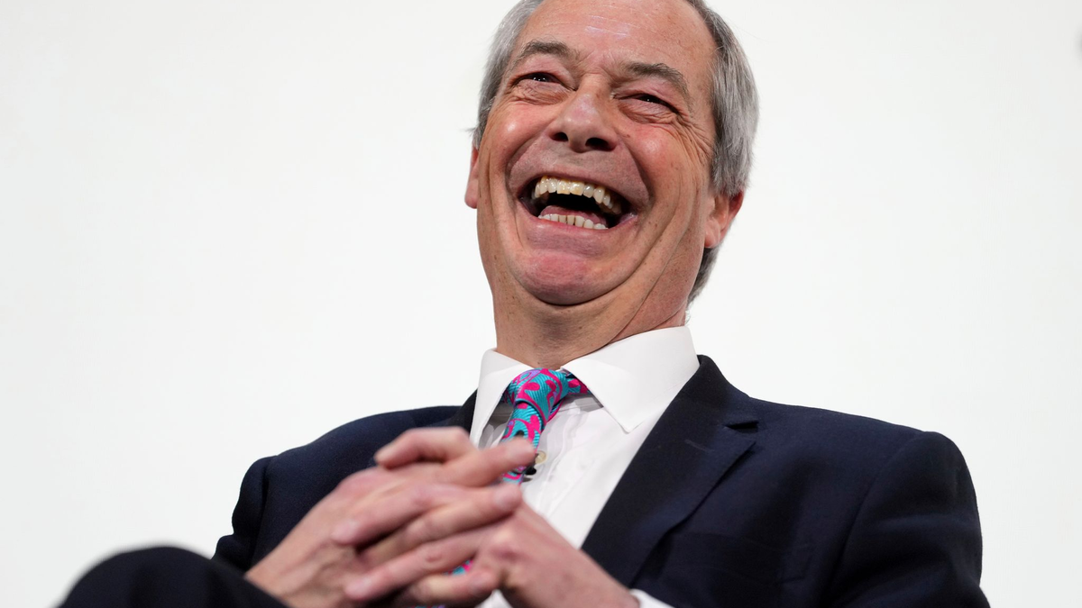 Der britische Brexit-Vorkämpfer Nigel Farage darf sich über eine gute Wahlnacht für seine Partei Reform UK freuen. (Archivfoto) - Foto: Kirsty Wigglesworth/AP/dpa
