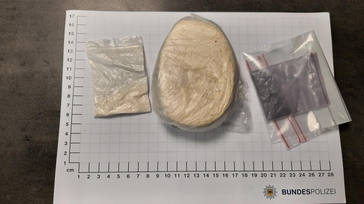 BPOL NRW: Haftbefehl und großer Drogenfund - Bundespolizei verhaftet 45-Jährigen - Foto: presseportal.de