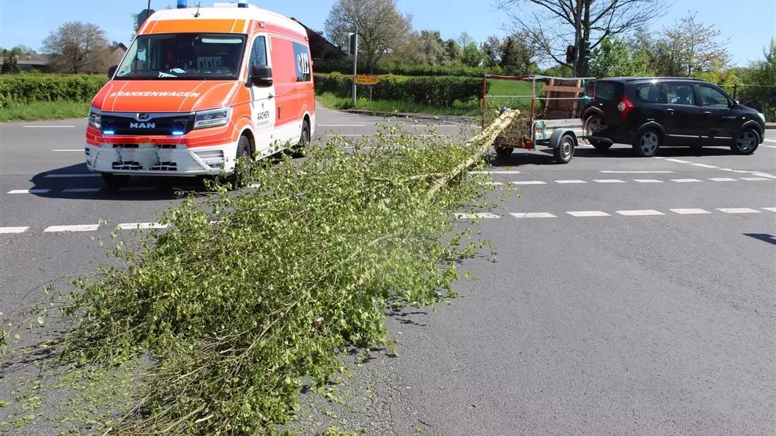 POL-AC: Aachener Polizei zieht Bilanz - wenige Einsätze in der Mainacht - Bild: presseportal.de