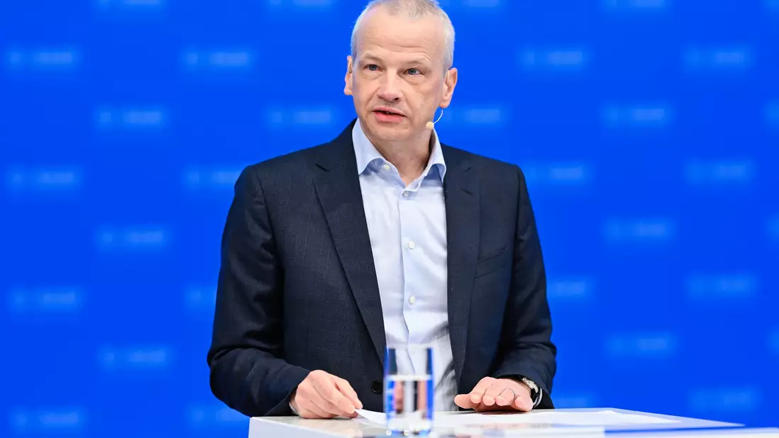Die Hauptversammlung des Chemieriesen findet virtuell statt. (Archivbild) - Bild: Uwe Anspach/dpa