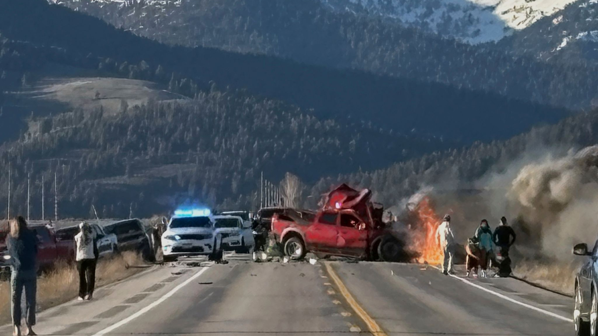 Schwerer Unfall in der Nähe des Yellowstone Nationalparks   - Foto: --/Roger Merrill/dpa