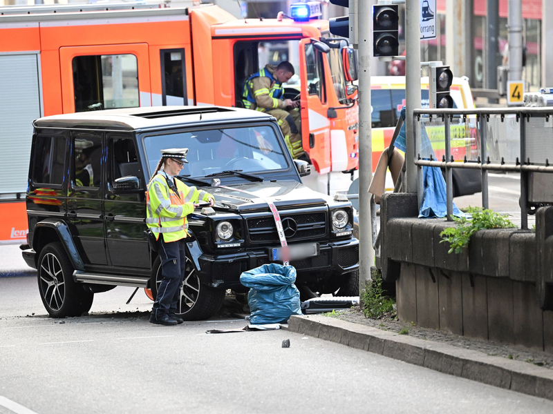 Nach ersten Erkenntnissen der Polizei war es ein Unfall. - Foto: Bernd Weißbrod/dpa
