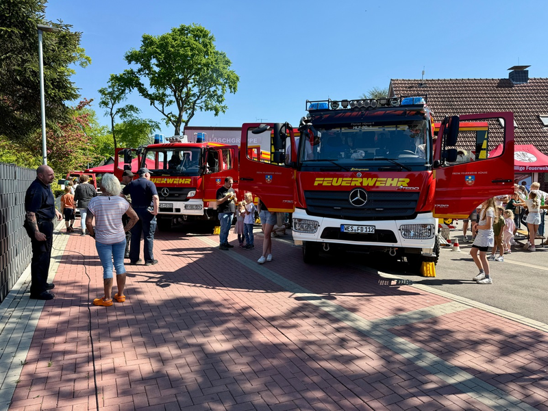 FW Hünxe: Voller Erfolg - Viele Gäste beim Brandschutztag in Drevenack - Foto: presseportal.de