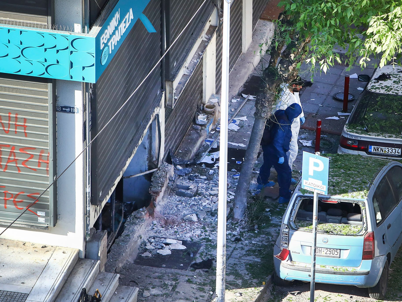 Missglückter mutmaßlicher Geldraub - Bombenexplosion in Thessaloniki - Foto: Giannis Papanikos/AP/dpa
