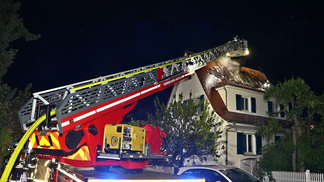 In Baden-Württemberg kam es zu schwerwiegenden Bränden. - Bild: Andreas Rometsch/KS-Images.de/dpa
