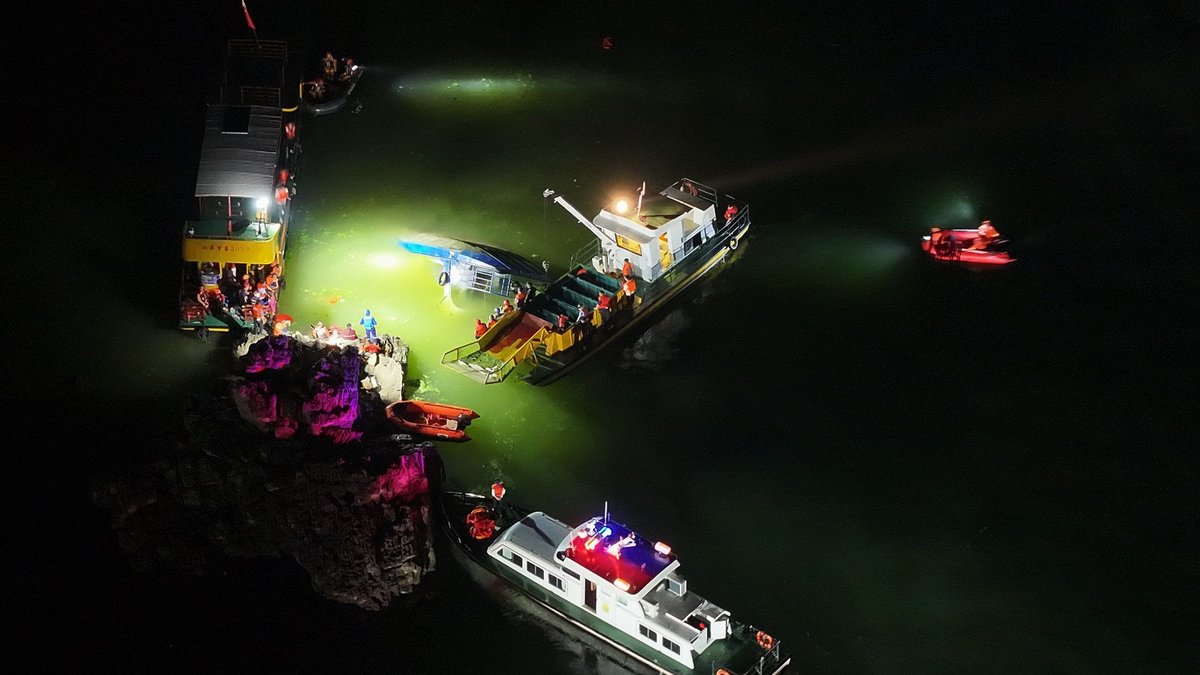 Das Unglück geschah während der Feiertage nach dem 1. Mai. - Foto: -/XinHua/dpa