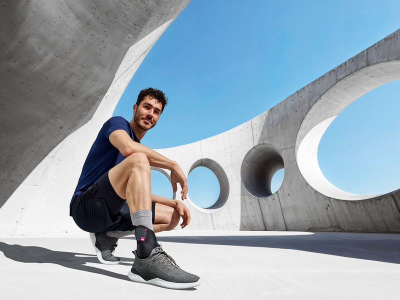 Neue Sprunggelenkorthese von medi / Die medi® Ankle RTS® in extraschlankem Design für sicheren Schutz - Foto: presseportal.de