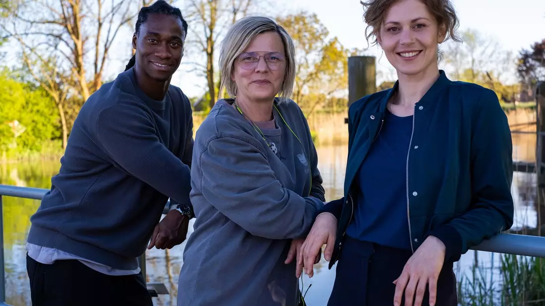 „Der Flensburg-Krimi“ geht weiter: Dreharbeiten für den dritten Film mit Katharina Schlothauer und Eugene Boateng in der Fördestadt - Bild: presseportal.de