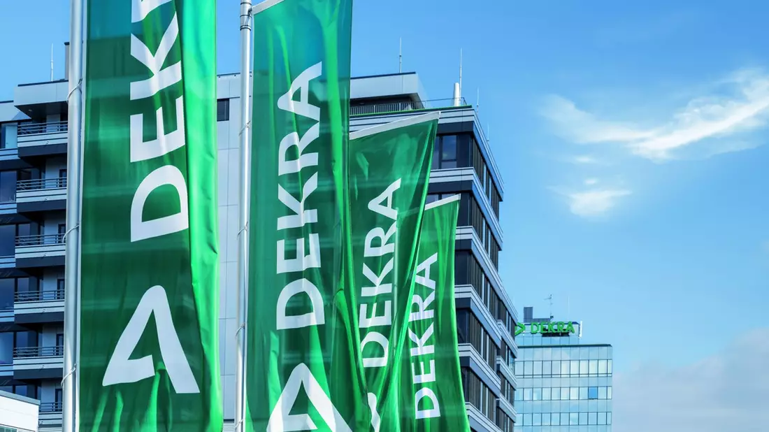 Krank - und trotzdem aktiv im Homeoffice / DEKRA Arbeitssicherheitsreport 2025 untersucht neue Arbeitswelten - Bild: presseportal.de