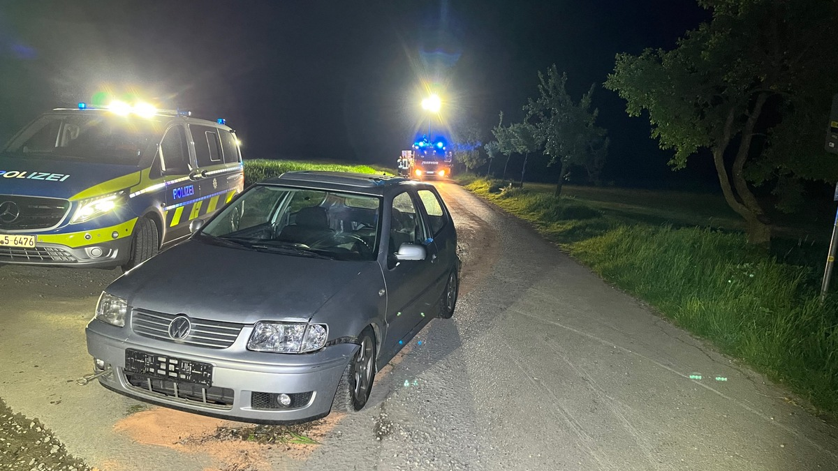 POL-PB: Fahrzeug nach Unfall verlassen aufgefunden - Polizei sucht Zeugen - Foto: presseportal.de