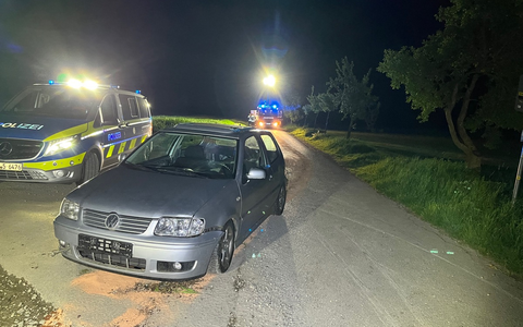 POL-PB: Fahrzeug nach Unfall verlassen aufgefunden - Polizei sucht Zeugen - Foto: presseportal.de