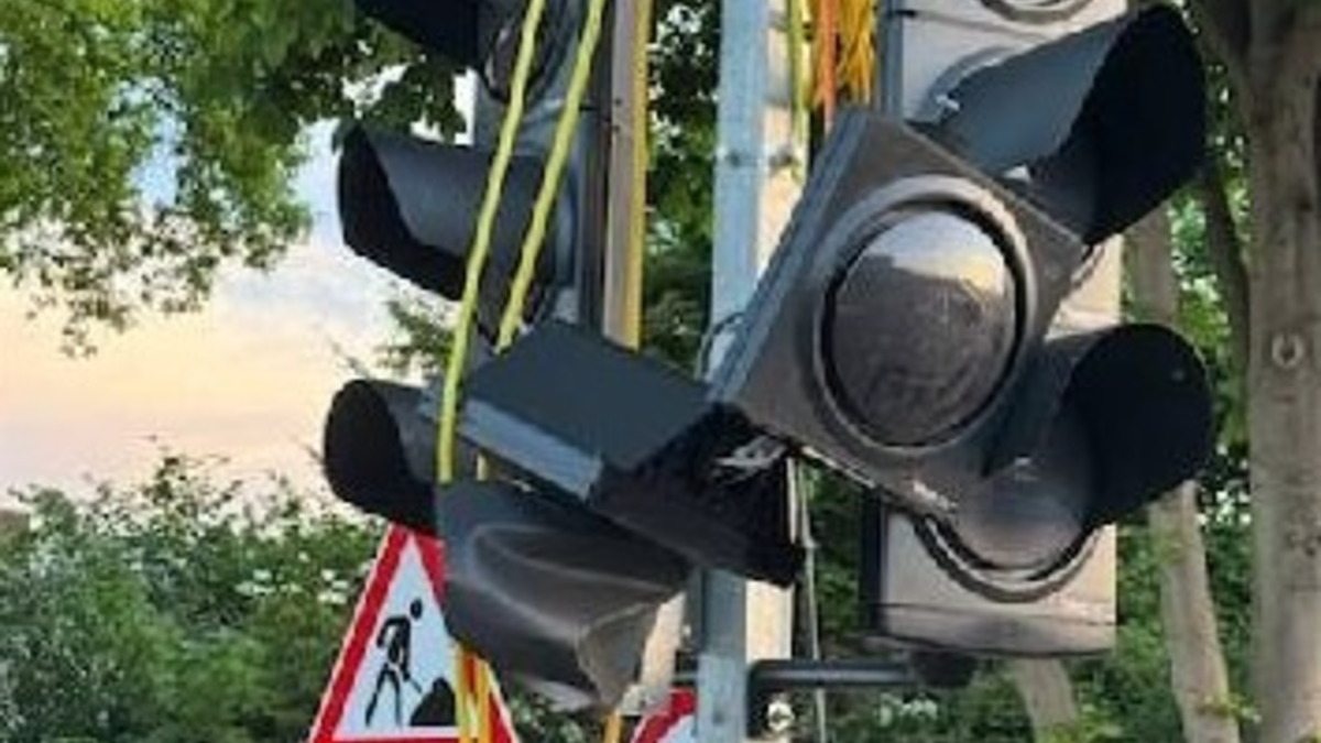 POL-EL: Haselünne - Ampelanlage beschädigt - Zeugen gesucht - Foto: presseportal.de