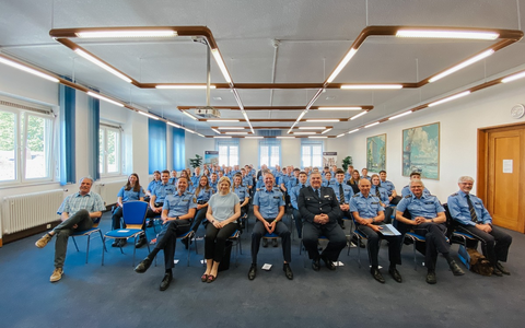 POL-PPRP: Polizeipräsidium Rheinpfalz - Begrüßung 43 neuer Polizistinnen und Polizisten im Polizeipräsidium Rheinpfalz - Foto: presseportal.de