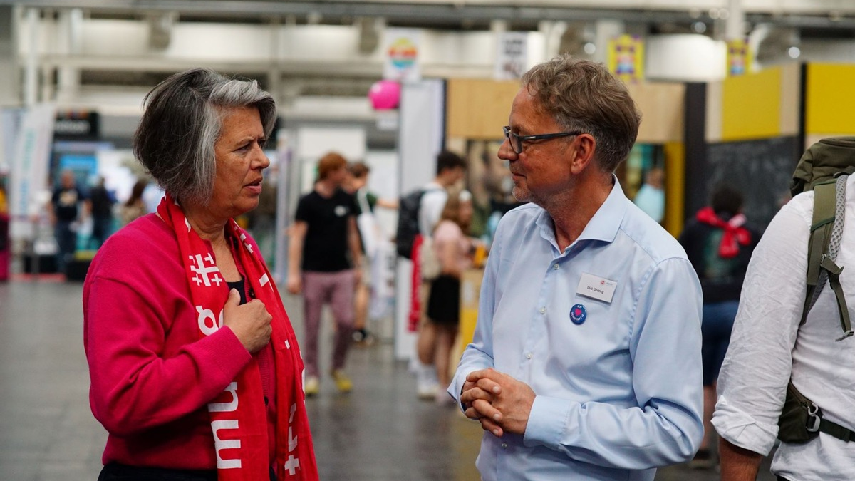 POL-AK NI: Demokratiestarke Polizei Niedersachsen auf dem Deutschen Evangelischen Kirchentag in Hannover: Austausch über Protest, gesellschaftlichen Zusammenhalt und die Rolle der Polizei - Foto: presseportal.de