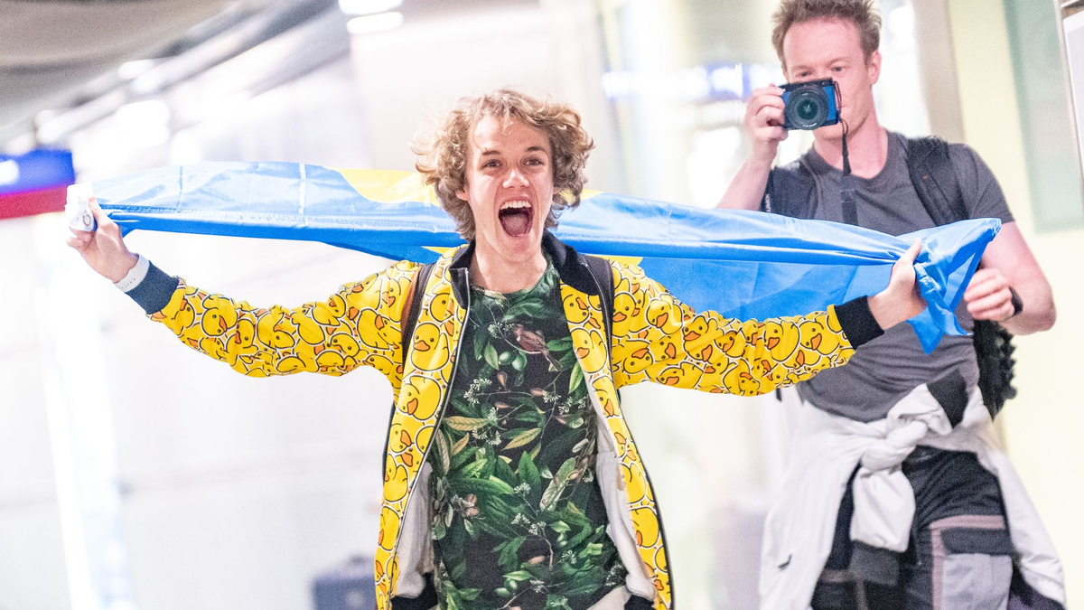 Seine Freundin lernte Luca in Buenos Aires kennen. Sie war zu seinem Erstaunen in Deutschland, als er aus Palau zurückkehrte. «Damit hat mich meine Familie überrascht.» - Foto: Benjamin Westhoff/dpa
