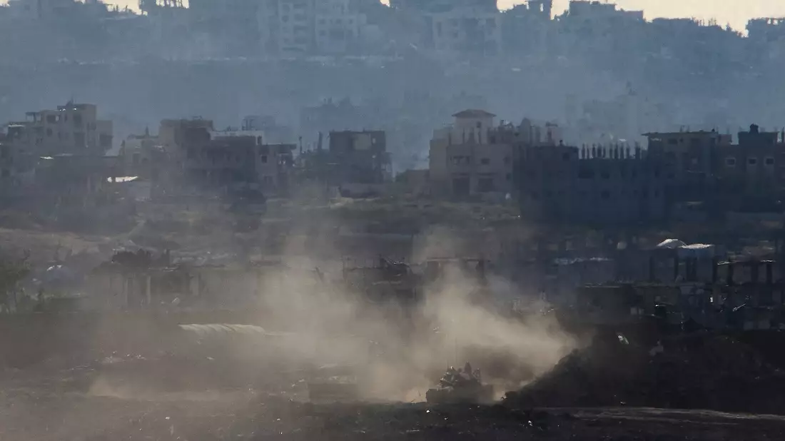Nach dem Willen der israelischen Regierung soll die Armee den Gazastreifen erobern und auf Dauer besetzt halten. (Archivbild) - Bild: Ariel Schalit/AP/dpa