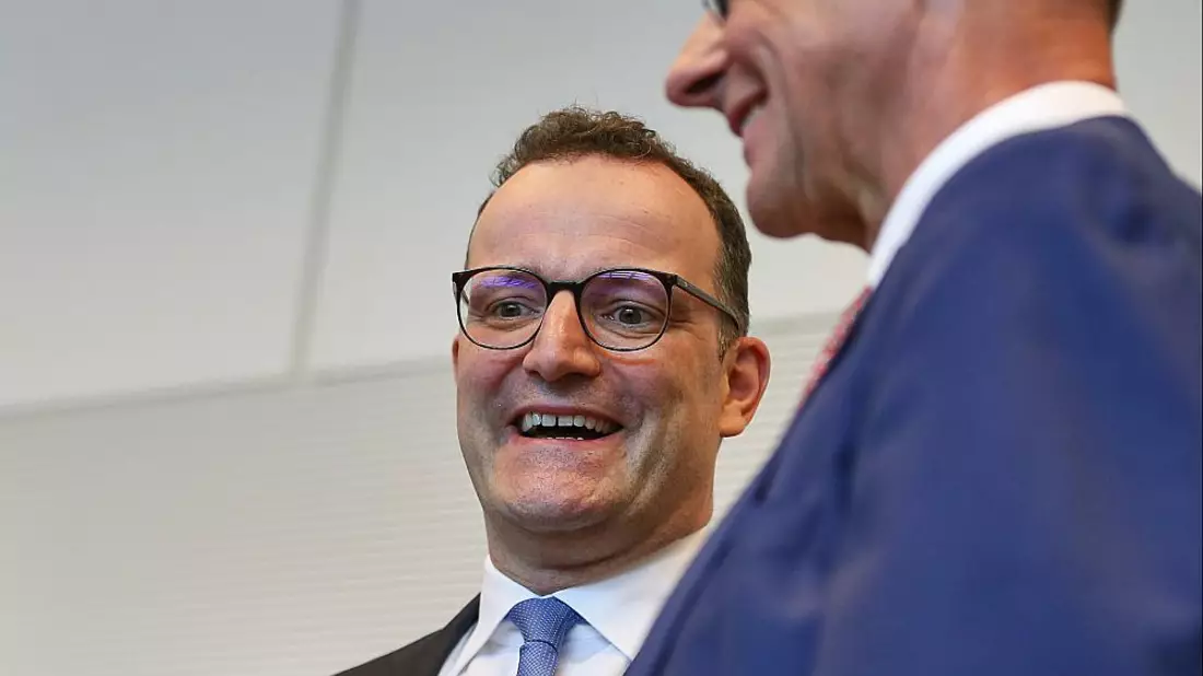 Jens Spahn und Friedrich Merz am 05.05.2025 - Bild: über dts Nachrichtenagentur