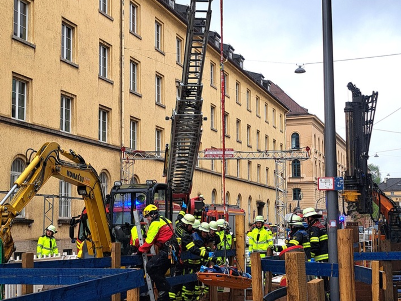 FW-M: Bauarbeiter abgestürzt (Maxvorstadt) - Foto: presseportal.de