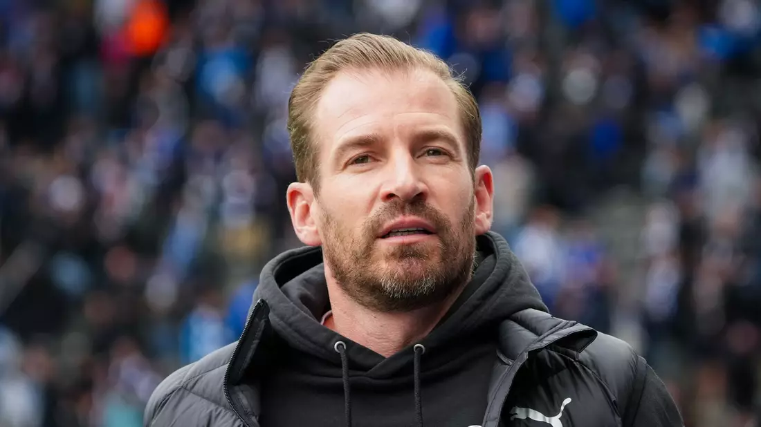 Jan Siewert ist nicht mehr Trainer des Zweitligisten Greuther Fürth. - Bild: Soeren Stache/dpa