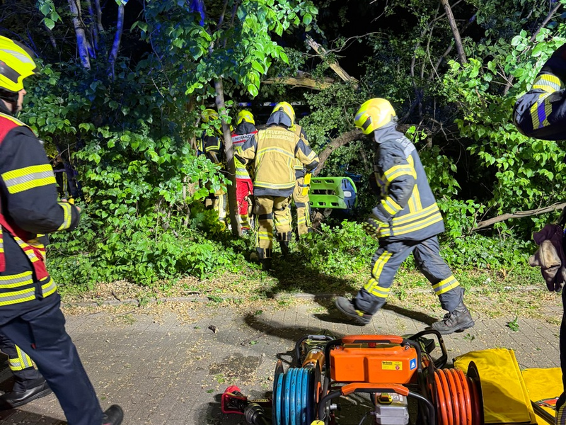 FW-GE: Verkehrsunfall mit einer eingeschlossenen Person - Foto: presseportal.de