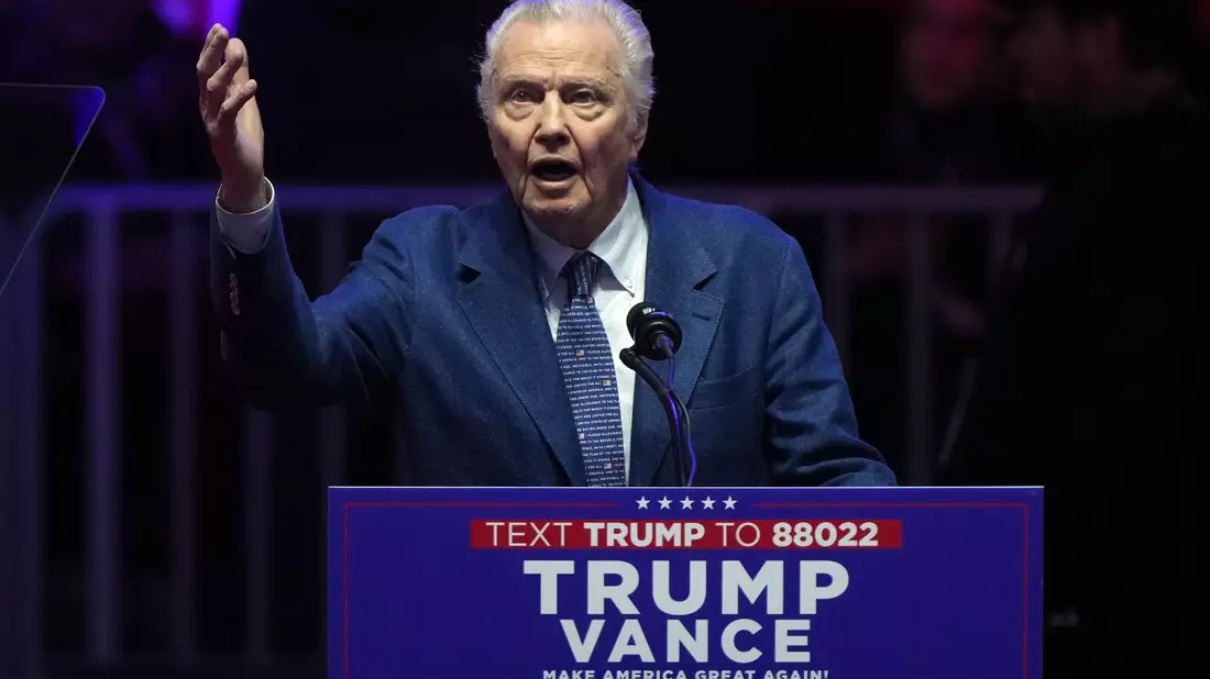 US-Schauspieler Jon Voight ist einer von Donald Trumps «Botschaftern» in Hollywood. (Archivbild)   - Bild: Matt Rourke/AP/dpa