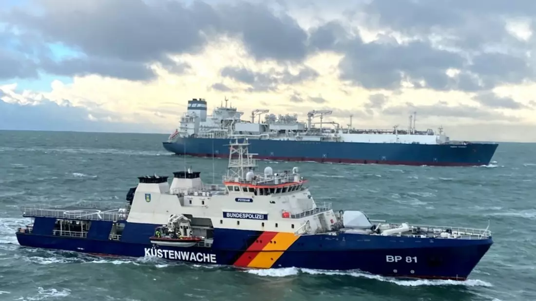 BPOL-CUX: Bundespolizeiinspektion See Cuxhaven präsentiert sich beim 836. Hamburger Hafengeburtstag - Bild: presseportal.de