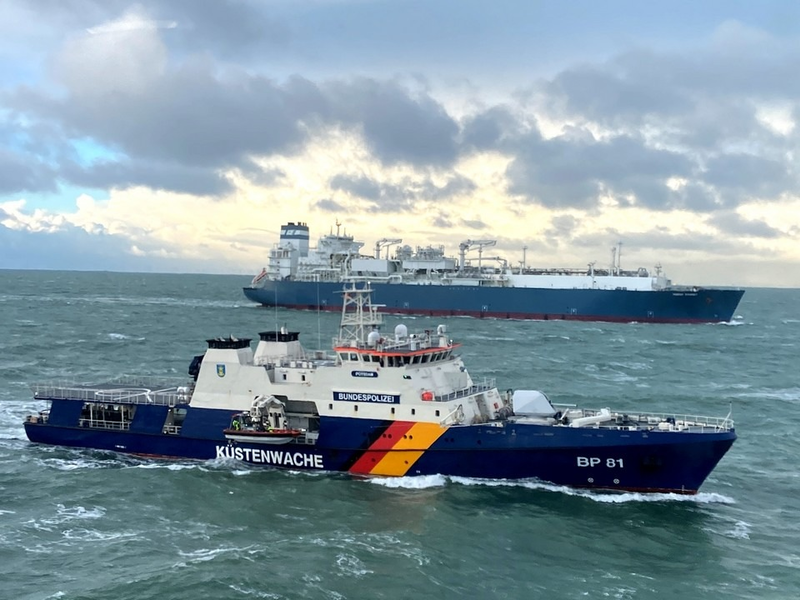 BPOL-CUX: Bundespolizeiinspektion See Cuxhaven präsentiert sich beim 836. Hamburger Hafengeburtstag - Foto: presseportal.de