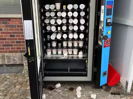 POL-MI: Drei Eisautomaten im Kreis Minden-Lübbecke aufgebrochen - Foto: presseportal.de