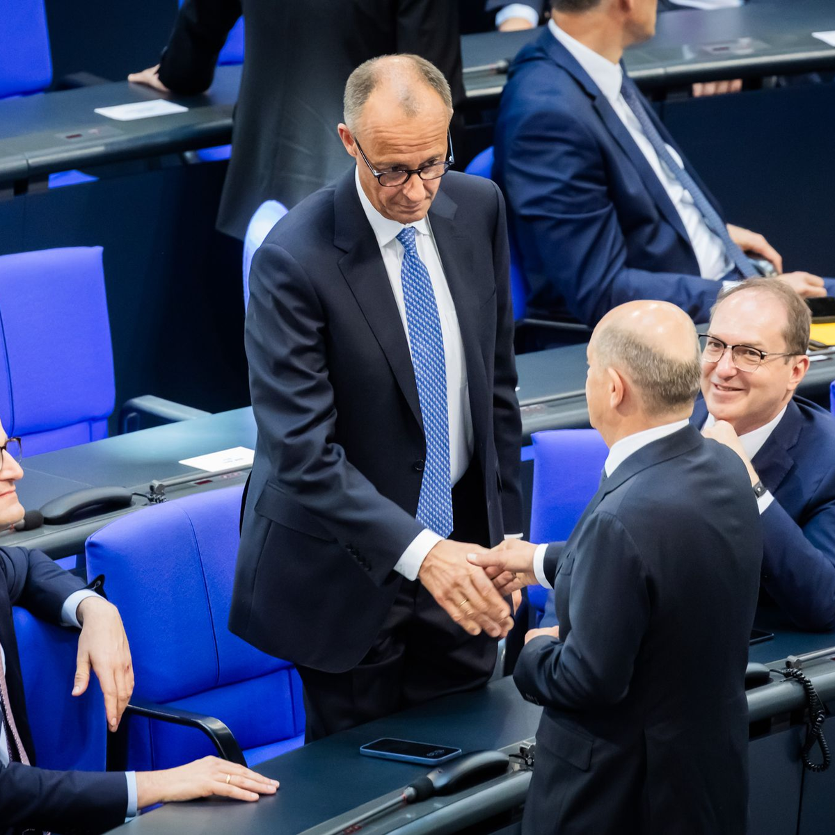 Bei der Kanzlerwahl gratulierte Esken dem neuen Regierungschef herzlich. Bei der Kabinettsbildung ging sie leer aus. (Archivbild)  - Foto: Christoph Soeder/dpa