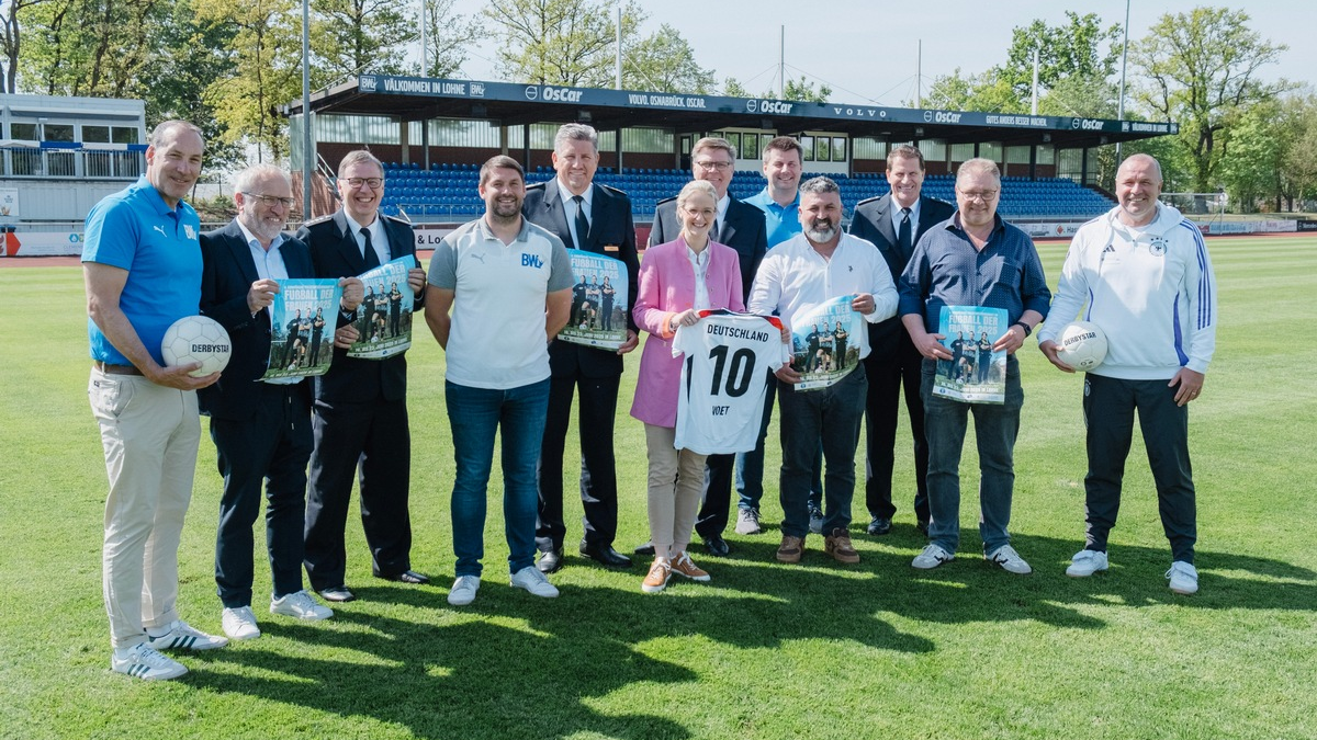 POL-OLD: Gemeinsame Pressemitteilung der Polizeidirektion Oldenburg und der Stadt Lohne +++ Europäische Polizeimeisterschaft im Frauenfußball 2025 in Lohne - Foto: presseportal.de