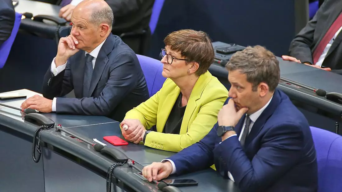 Olaf Scholz, Saskia Esken und Lars Klingbeil am 06.05.2025 - Bild: über dts Nachrichtenagentur