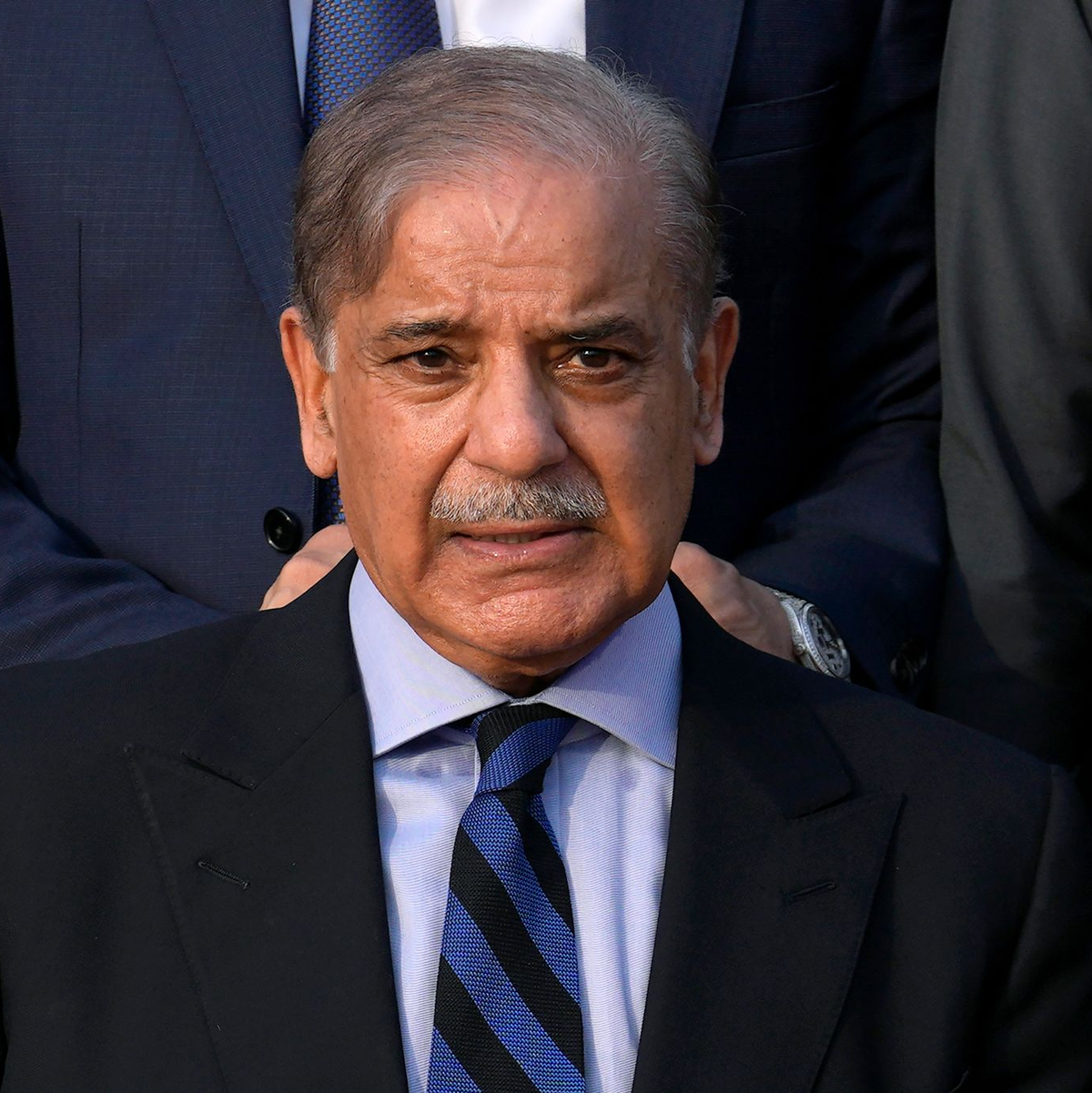 Pakistans Premier Shehbaz Sharif sprach von einem Kriegsakt. - Foto: Anjum Naveed/AP/dpa