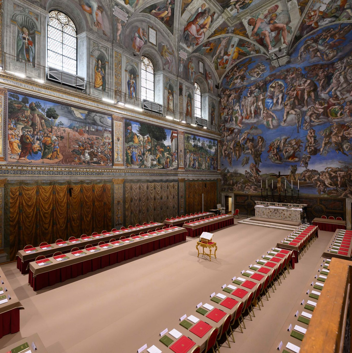 In der Sixtinischen Kapelle entscheidet sich in den nächsten Tagen, wer neuer Papst wird. - Foto: Uncredited/Vatican Media/AP/dpa