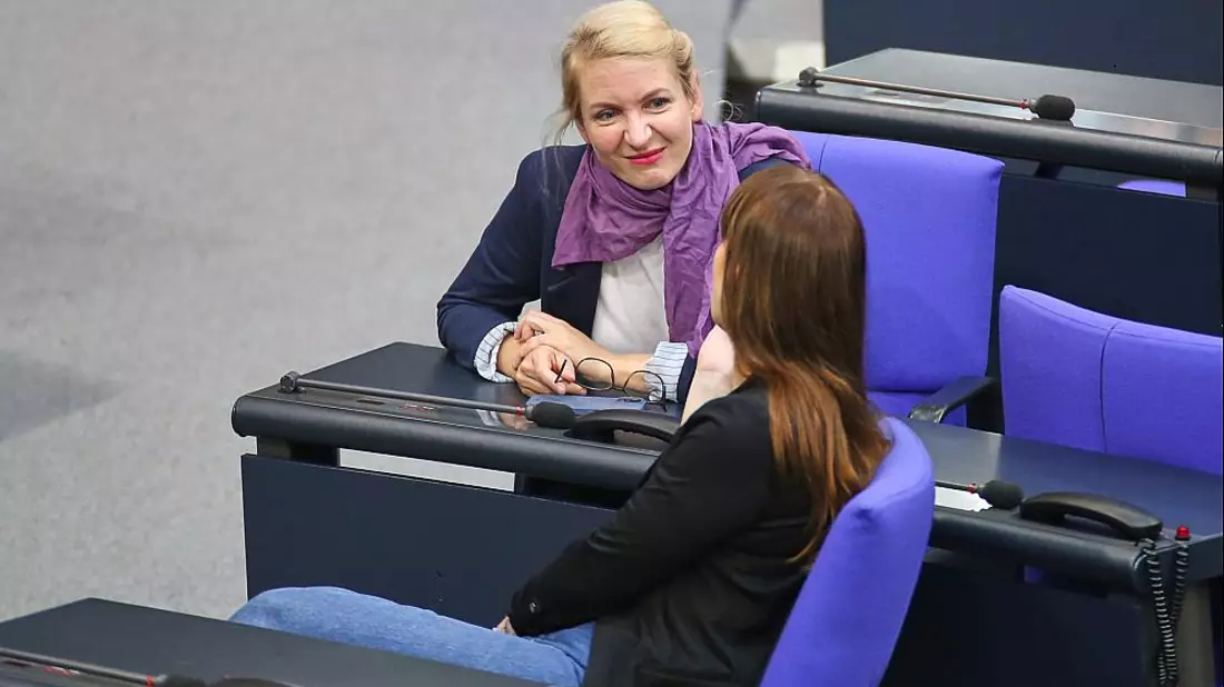Ines Schwerdtner und Heidi Reichinnek am 06.05.2025 - Bild: über dts Nachrichtenagentur