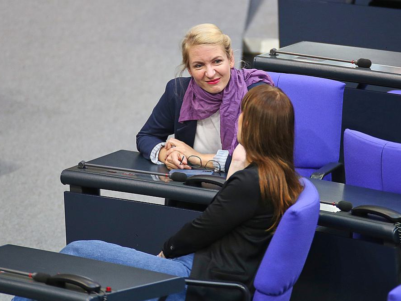 Ines Schwerdtner und Heidi Reichinnek am 06.05.2025 - Foto: über dts Nachrichtenagentur