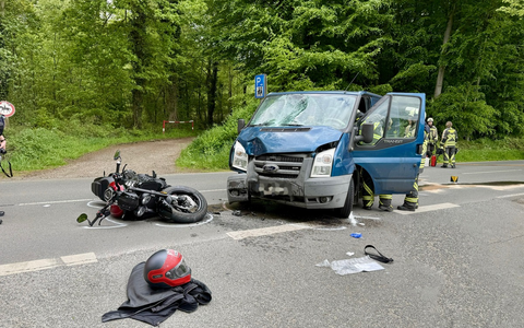 FW Hünxe: Motorradfahrer nach Frontalzusammenstoß schwer verletzt - Foto: presseportal.de