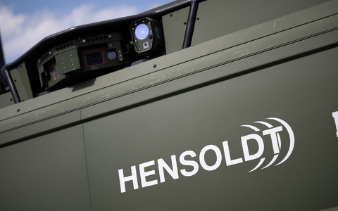 Rüstungsunternehmen Hensoldt: Mehr Umsatz und Aufträge, aber Nettoverlust verdoppelt. (Archivbild) - Foto: Sebastian Gollnow/dpa