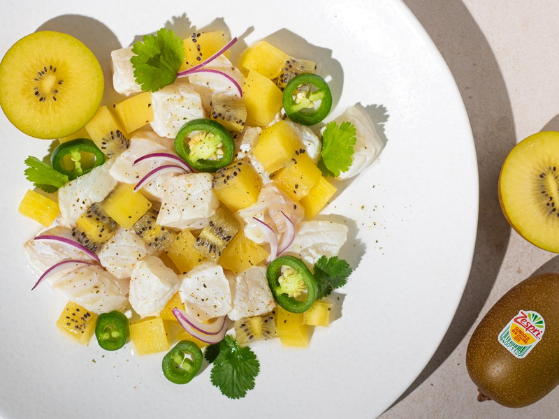 Die Kiwi sorgt für Sommerfeeling / Zwei Rezeptideen mit der Frucht, die so viele wertvolle Nährstoffe enthält - Foto: presseportal.de