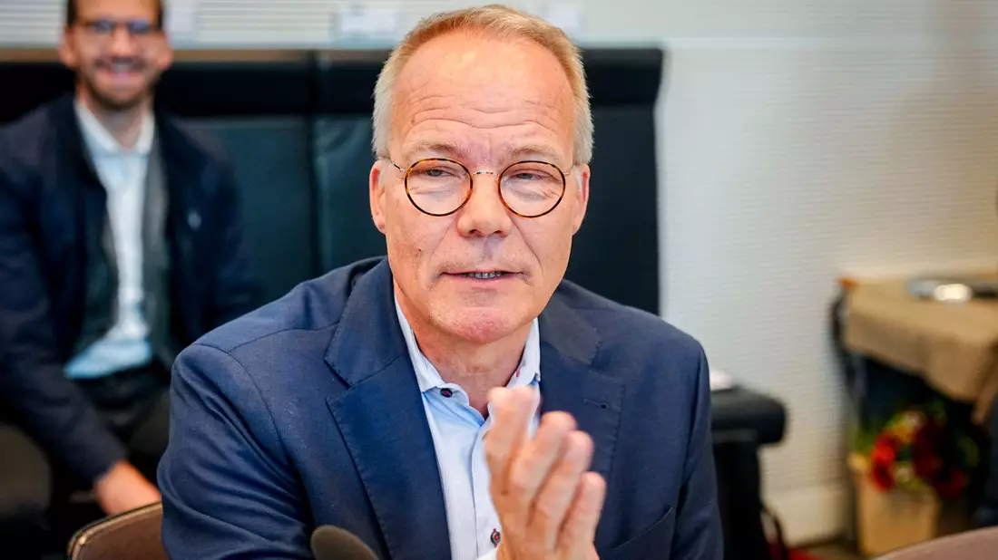 Miersch führt jetzt die SPD-Fraktion, Wiese ist Fraktionsmanager. - Bild: Kay Nietfeld/dpa
