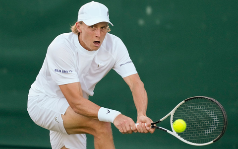 Emil Ruusuvuori schlug Topspieler wie Alexander Zverev - dann zog er sich über Monate von der Tour zurück. (Archivbild) - Foto: Alberto Pezzali/AP/dpa