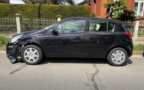 POL-SZ: Pressemitteilung der Polizei Peine vom 07.05.2025: Auto in Vechelde beschädigt - Zeugen gesucht - Foto: presseportal.de