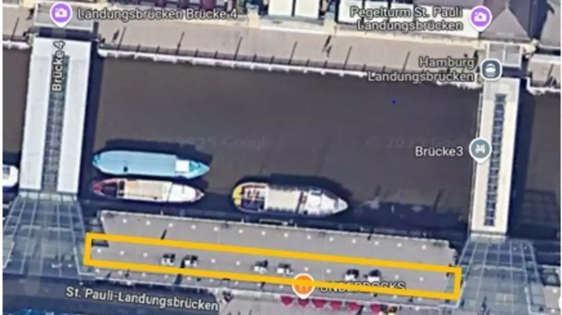 POL-HH: 250507-1. Taufe zweier hybrider Polizeiboote beim Hamburger Hafengeburtstag - Bild: presseportal.de