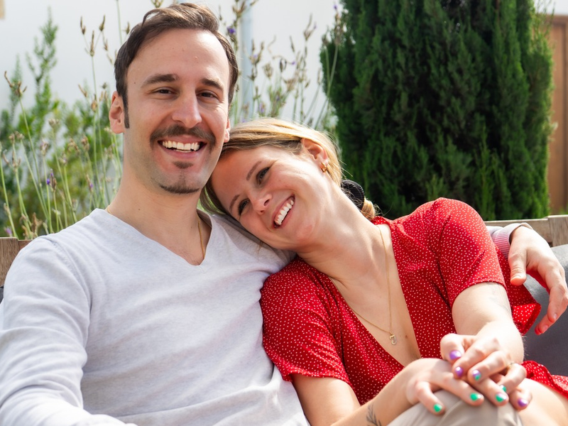 Andy Friday: Warum Statussymbole und Alpha-Gehabe Männer nicht attraktiver machen - Foto: presseportal.de