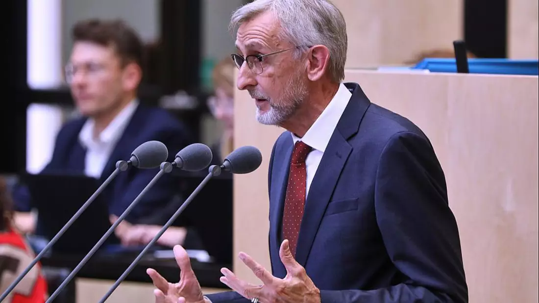 Armin Schuster (Archiv) - Bild: über dts Nachrichtenagentur