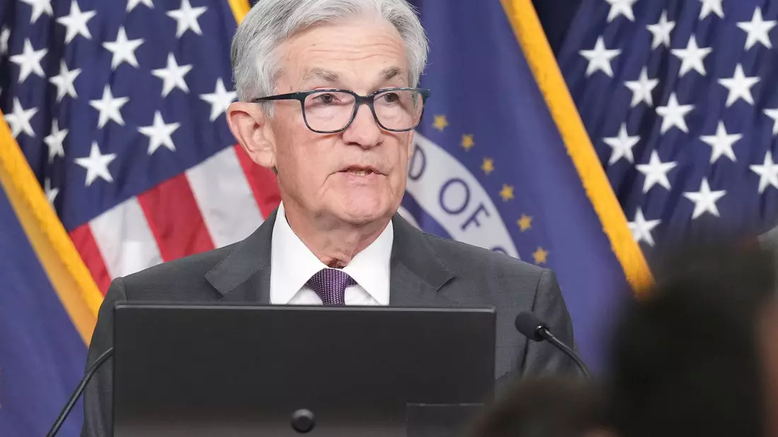 Fed-Chef Powell bekommt Trumps Wut regelmäßig zu spüren. (Archivbild) - Bild: Jacquelyn Martin/AP/dpa