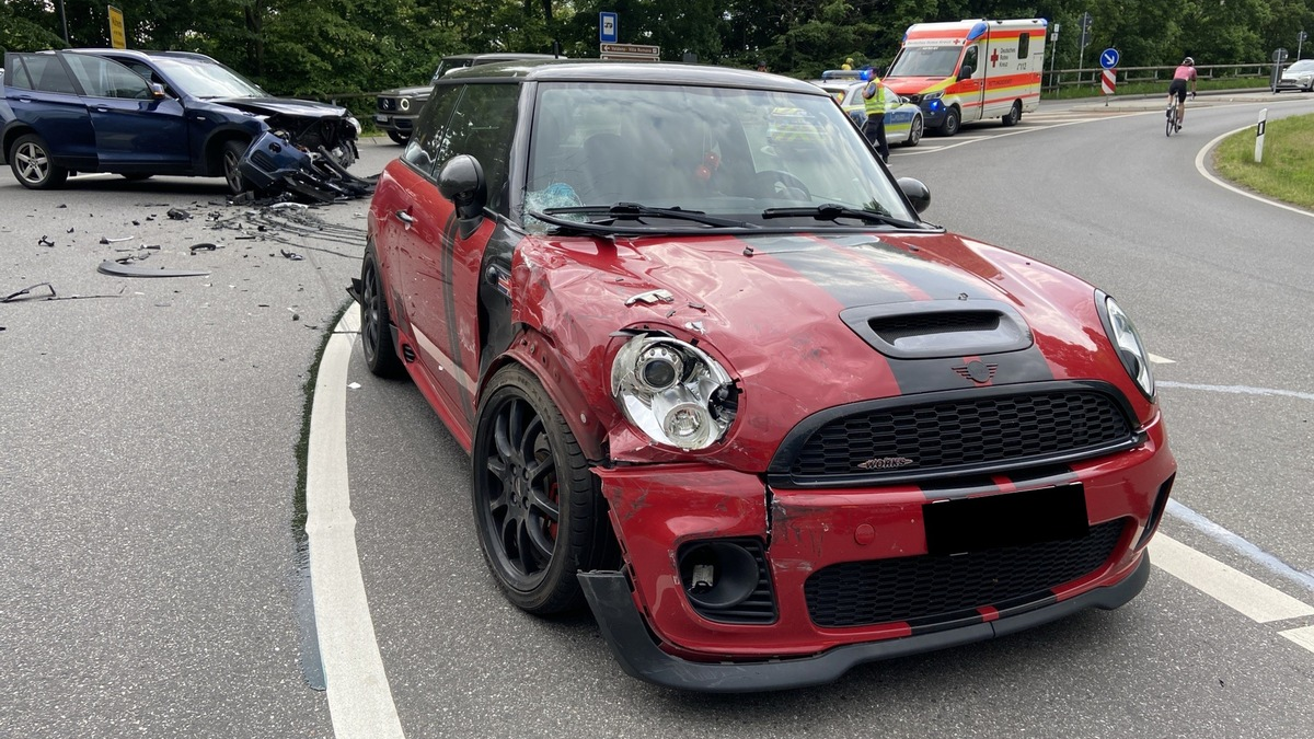 POL-PDWIL: Verkehrsunfall mit zwei verletzten Personen - Foto: presseportal.de