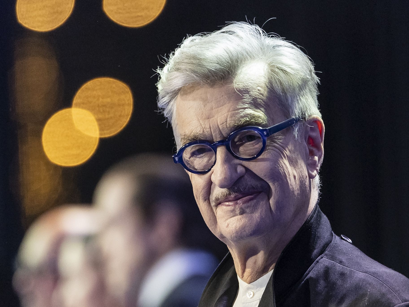 Wim Wenders wird im August 80. (Archivbild) - Foto: Michael Buholzer/KEYSTONE/dpa